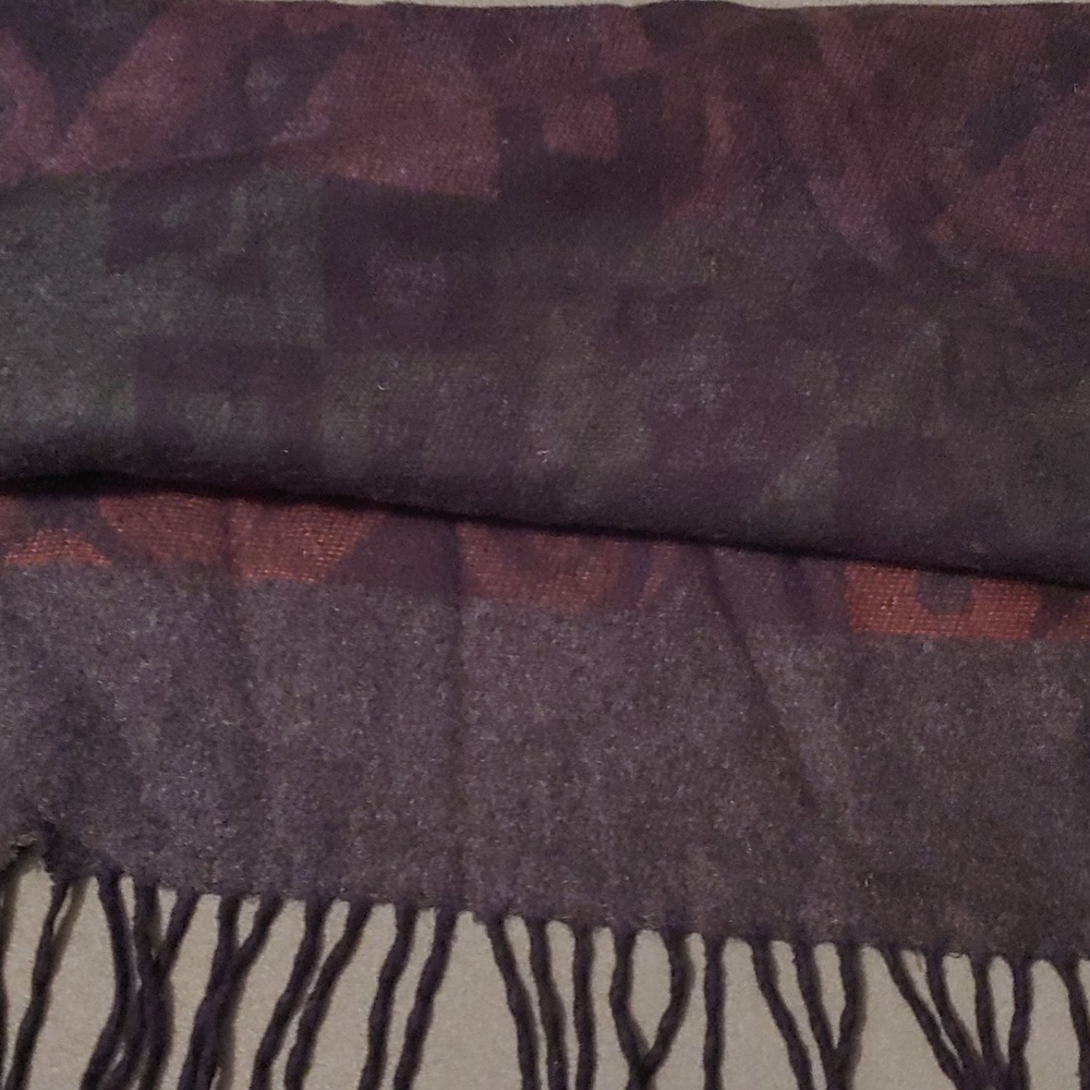 Woman's Scarf